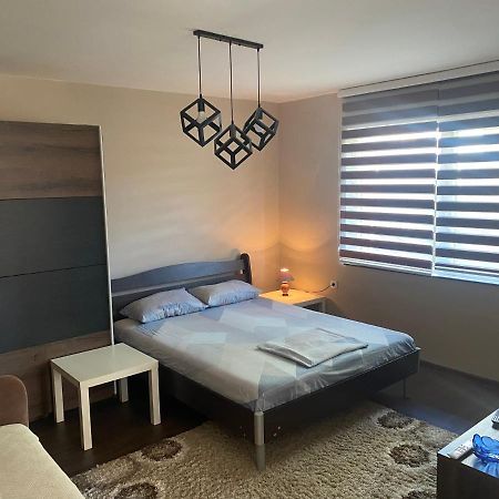 Arni Apartments Donja Vrezina Extérieur photo